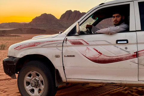 Wadi Rum Jeep Tour – Choose Duration, With or Without Stay 3-Hour Wadi Rum Jeep Tour