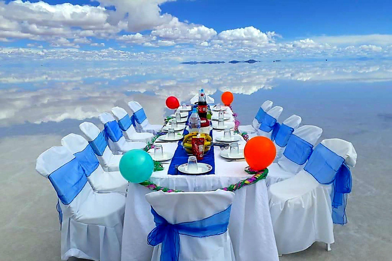 From Uyuni: Salt Flat Experience with Sunset, Lunch Included, and Wine