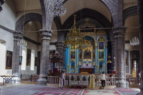 Gyumri: Private City Tour Option with guide