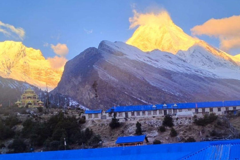 12-daagse privé-trektocht voor koppels naar Manaslu en Larkya La Pass