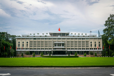 Ho Chi Minh City Walking Tour: History, Secrets & Coffee Ho Chi Minh City: Small Group Walking Tour with Local Guide