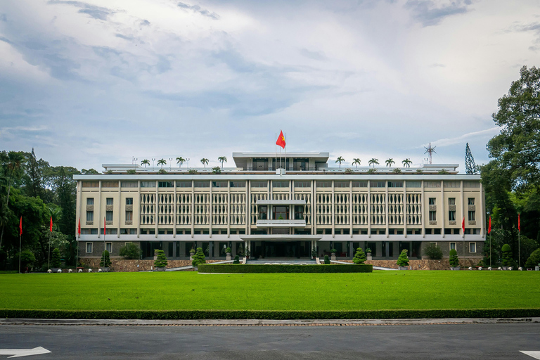 Ho Chi Minh City Walking Tour: History, Secrets & Coffee Ho Chi Minh City: Small Group Walking Tour with Local Guide