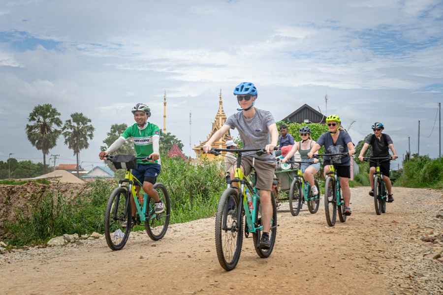 Phnom Penh: Seideninseln Halbtages-Radtour
