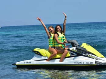 Santorin : Location de Jet Ski Perissa,Perivolos,St. George
