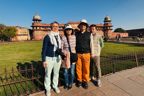 From Delhi: Taj Mahal & Agra Private Tour with 5* Meal Only Private Tour Guide ( No Tickets and Transport )