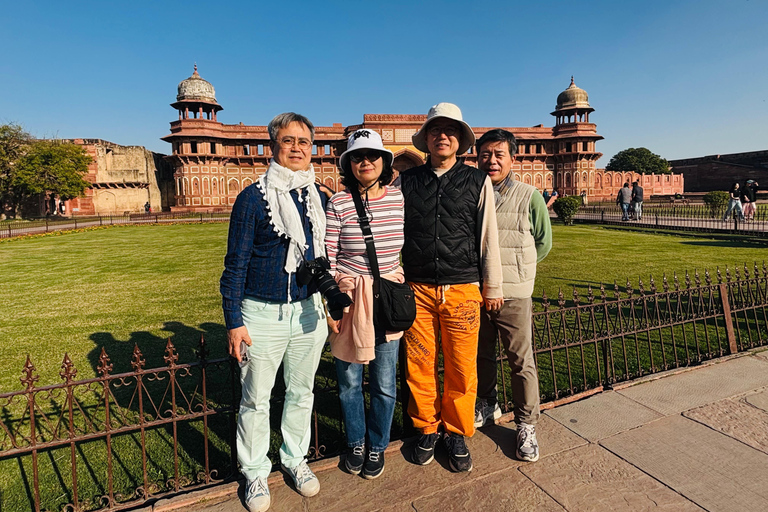 From Delhi: Taj Mahal & Agra Private Tour with 5* Meal Only Private Tour Guide ( No Tickets and Transport )