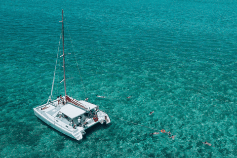 Maurice : Visite privée en catamaran de l&#039;île aux Cerfs