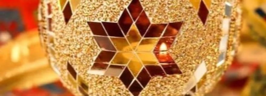 San José : Atelier de fabrication de bougies en mosaïque