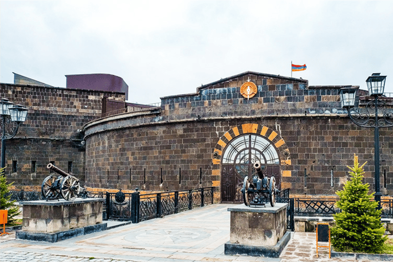 从埃里温出发：久姆里私人一日游的亮点私人旅游，无导游