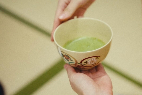 Kyoto: Kimono and Tea Ceremony Experience in Gion