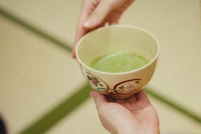 Kyoto: Kimono and Tea Ceremony Experience in Gion