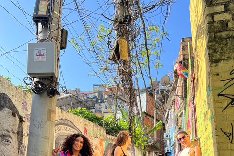 Rio: Uppslukande tur genom gränderna i Rocinha-favelanRio: Uppslukande rundtur genom gränderna i Rocinha-favelan