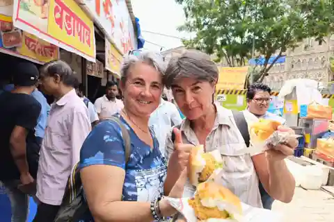 Tour a piedi di Mumbai con spuntini locali