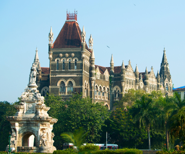 From Pune: Same Day Private City tour of Mumbai by Car