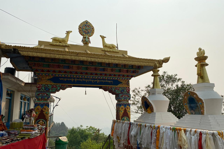 Nepal 11 Days: Hidden Lake & Mulde View Mountain Trek