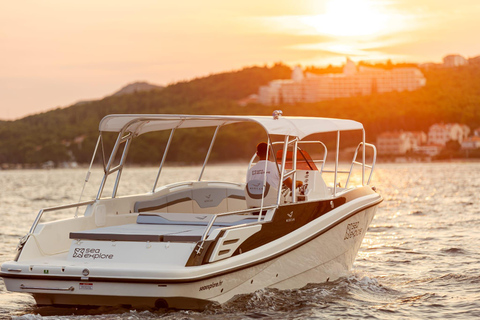 Trogir/Split: 3 Islands & Blue Lagoon Speedboat tour SPLIT: 3 Islands & Blue Lagoon Speedboat Tour - PRIVATE