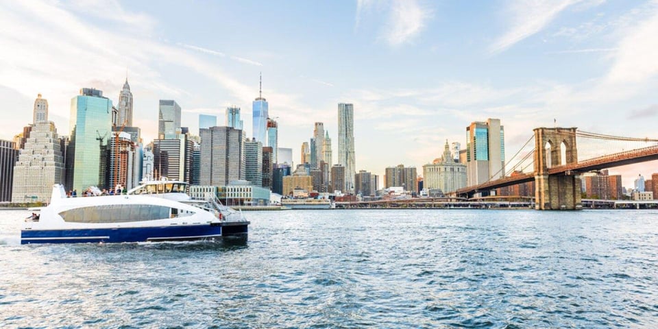 NYC: Panoramic Sightseeing Tour by Air, Water, and Land