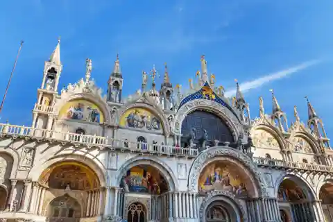 St. Mark's Basilica Guided Tour and Terrace Option