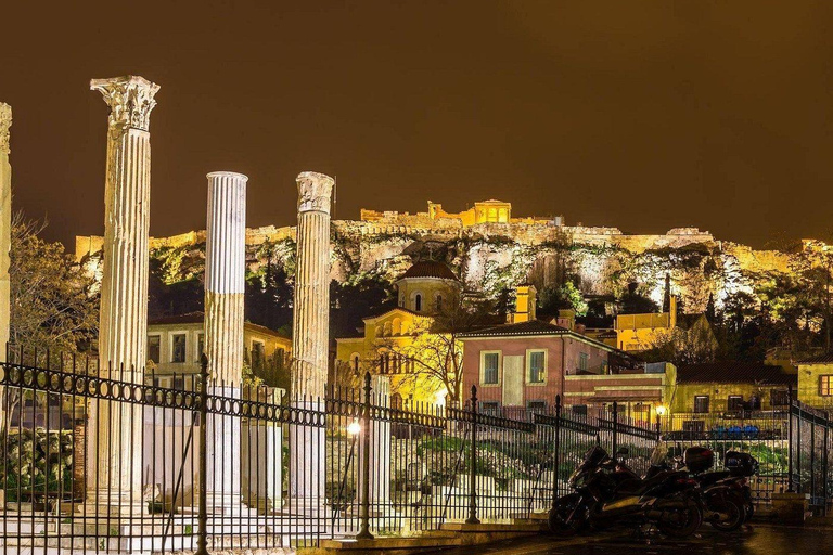 Athens: Night Walking Tour with Local Guide