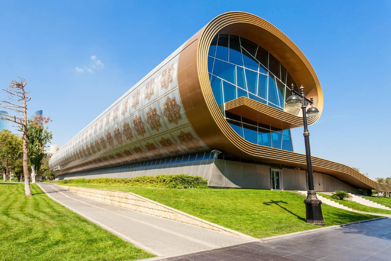 أفضل ما في باكو: جولة في المدينة لمدة 4 ساعات تشمل المعالم التاريخية والحديثة