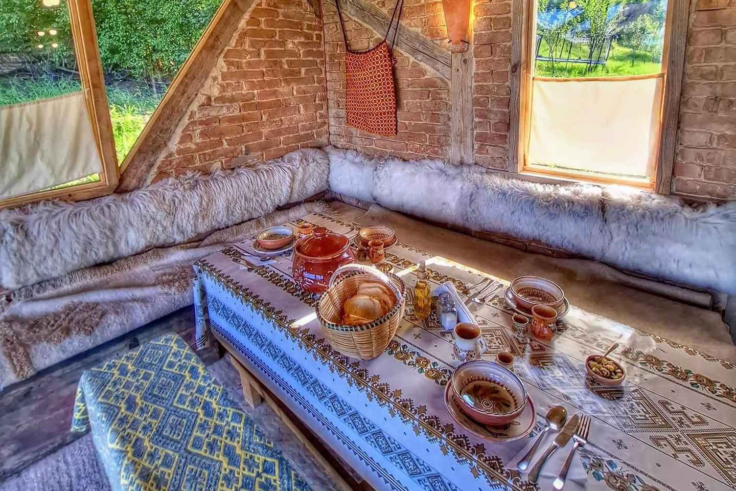 Apuseni Mountains Sunset Dinner at Casa Glod