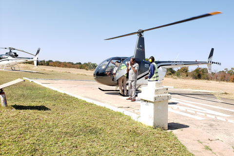 Een helikoptervlucht over de Victoria watervallen