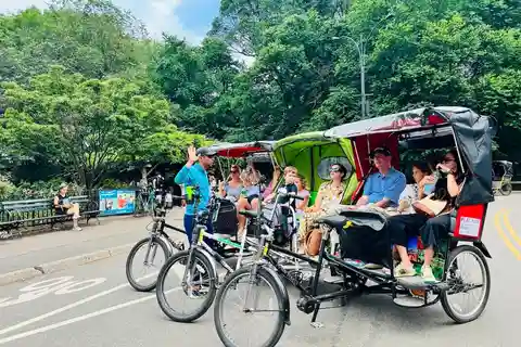 NYC: Private Central Park Pedicab Tours / ABHOLUNG VOM MUSEUM