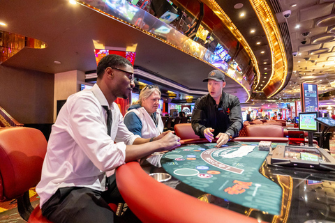 Las Vegas Casino: Gambling Class on Real Tables