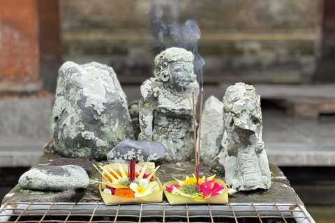 Ubud Half-Day: Rice Fields, Batuan Kaler Temple & Waterfall