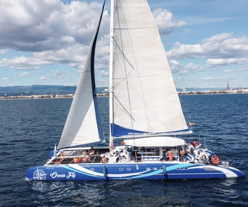 Cambrils: Crociera in catamarano a vela sulla Costa Daurada