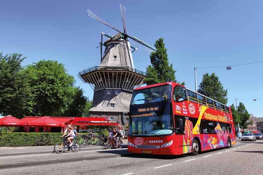 Amsterdam: Hop-On/Hop-Off-Bus. Foto: GetYourGuide Amsterdam: Hop-On/Hop-Off-Bus. Foto: GetYourGuide