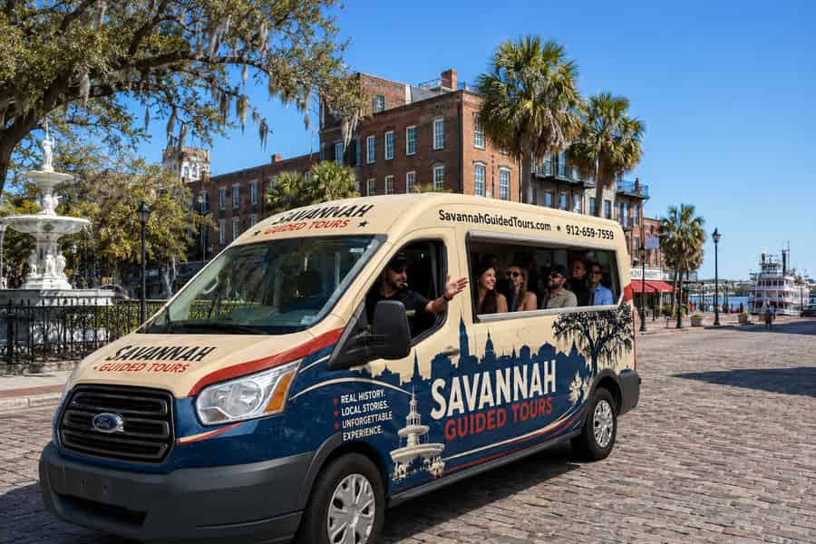 Geführte Tour durch Savannah im offenen Cruiser – kostenlose Parkplätze. Foto: GetYourGuide Geführte Tour durch Savannah im offenen Cruiser – kostenlose Parkplätze. Foto: GetYourGuide