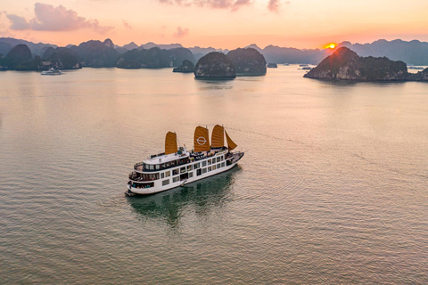 Zatoka Halong: 3D2N All inclusive z rejsem cesarzaCesarz Rejs Dziedzictwo Halong | 3 dni kryjówki