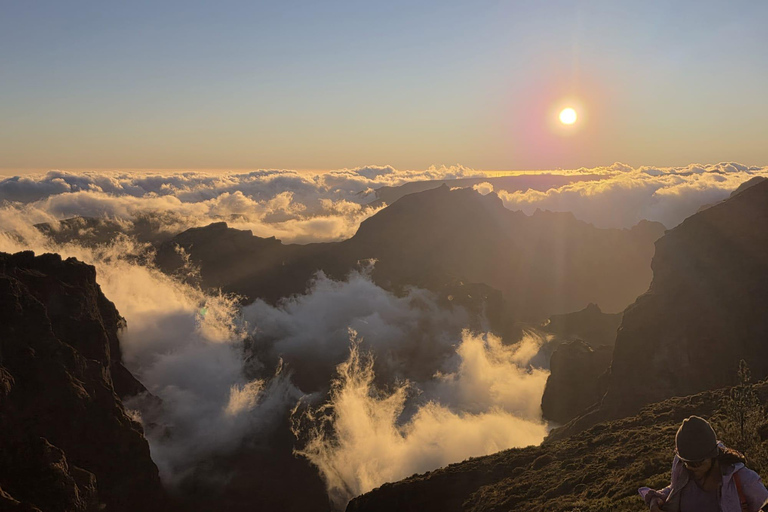 Madeira: Sunset at Pico Arieiro and the Stairway to Heaven Madeira: Sunset at Pico Arieiro and Escadaria do Céu