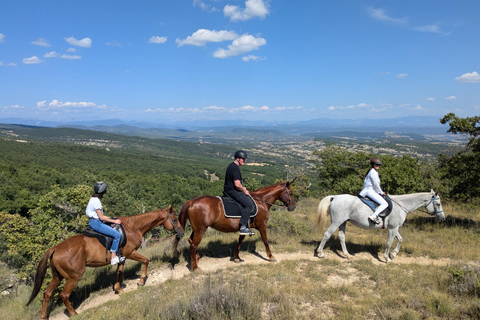 Horseback riding in Provence Luberon