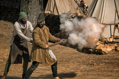 Salignac-Eyvigues: Entrance ticket to Château de Salignac Events