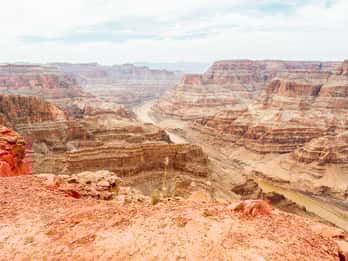 Las Vegas: Grand Canyon Bus Tour & Skywalk Ticket-Option Las Vegas: Grand Canyon Bus Tour & Skywalk Ticket-Option