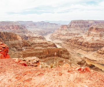 Las Vegas: Grand Canyon West Rim Tour with Optional Skywalk