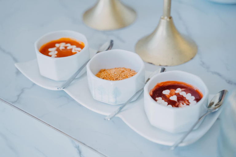 Da Nang: Cocktail Making Class & Experience