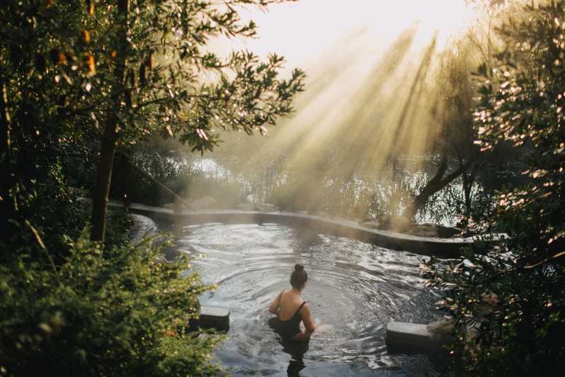 Mornington Peninsula: Hot Springs Entry with Bath House