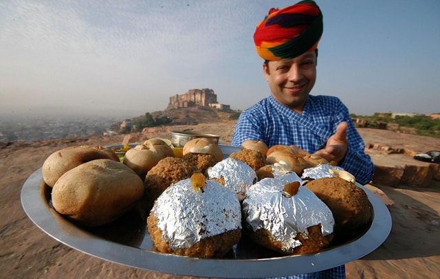 Royal Rajasthani Thali & Family Cooking Class in Udaipur