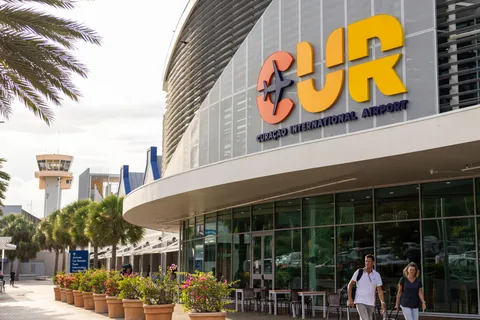 Curaçao Luchthaven (CUR): Privé transfers van/naar hotels
