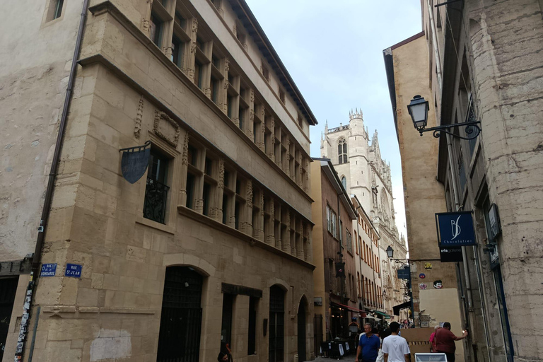 Vieux Lyon: Guided visit for children and families