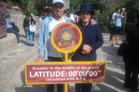 Szczyty i kultura w Quito - kolejka linowa i środek świata