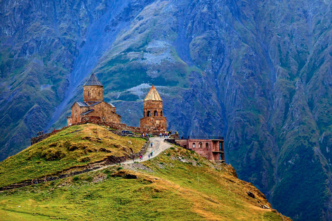 Majestic Mountains: Kazbegi, Gudauri &amp; Ananuri Expedition