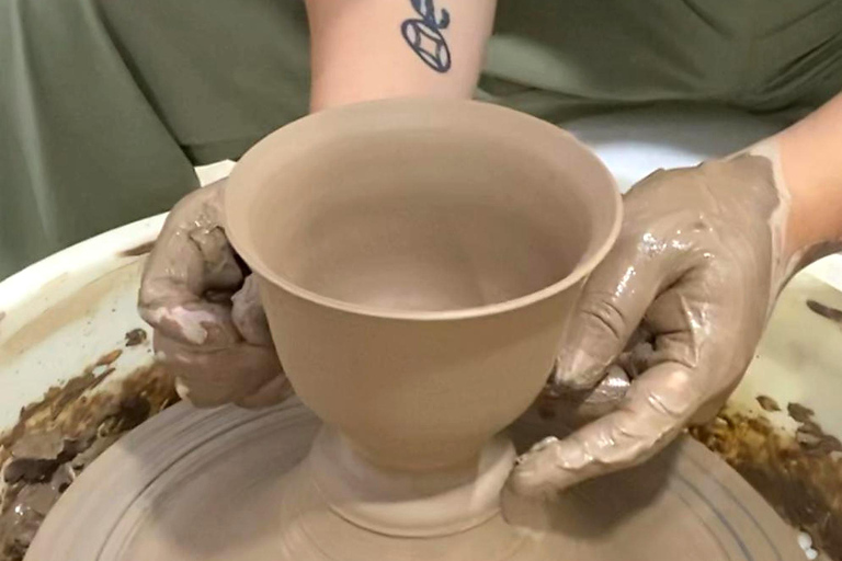 Guilin: Chinese Intangible Heritage Craft Workshop Chinese Pottery Making
