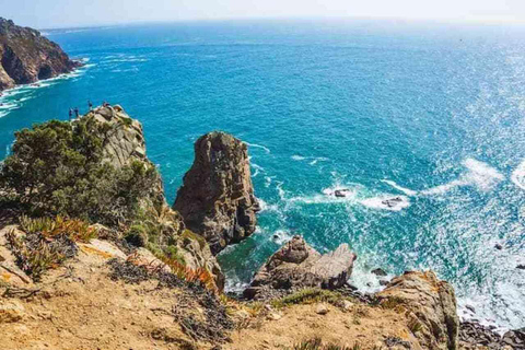 Atlantic Escape: A 10-Hour Coastal Journey from Lisbon