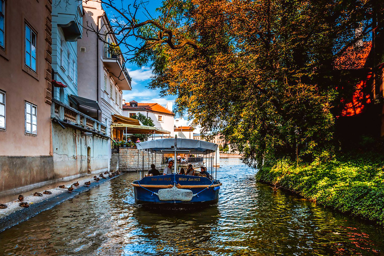 Prague: 45-Minute Sightseeing Cruise to Devil&#039;s Channel