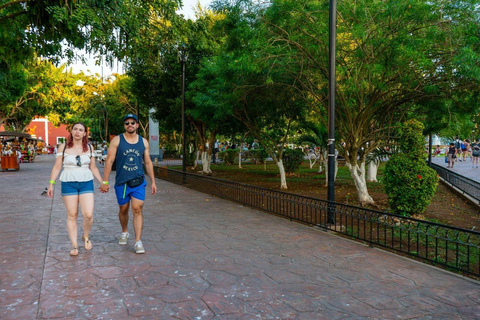 Chichen Itza: Besuche die Ruinen, die heilige Cenote und ValladolidKlassische Tour ab Cancun