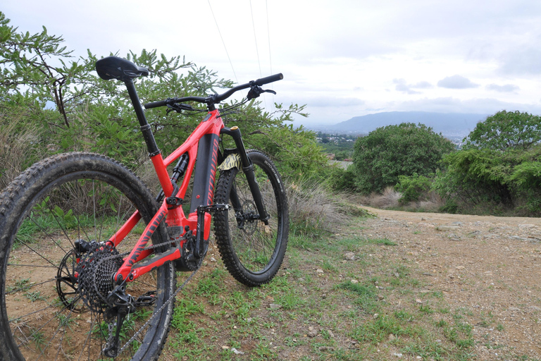 Elektrische mountainbike in OaxacaMountainbiken in Oaxaca